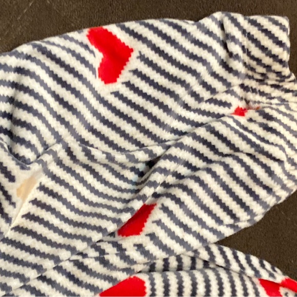 Secret Treasures Women's 2-piece Stretch Knit Velour Top and Jogger Set. Large - Picture 5 of 5